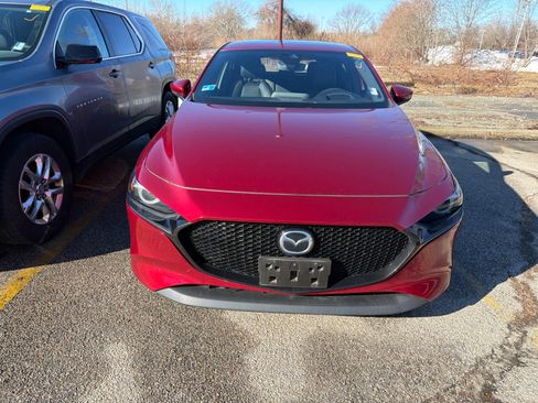 Used 2020 MAZDA MAZDA3 Premium Package image 5