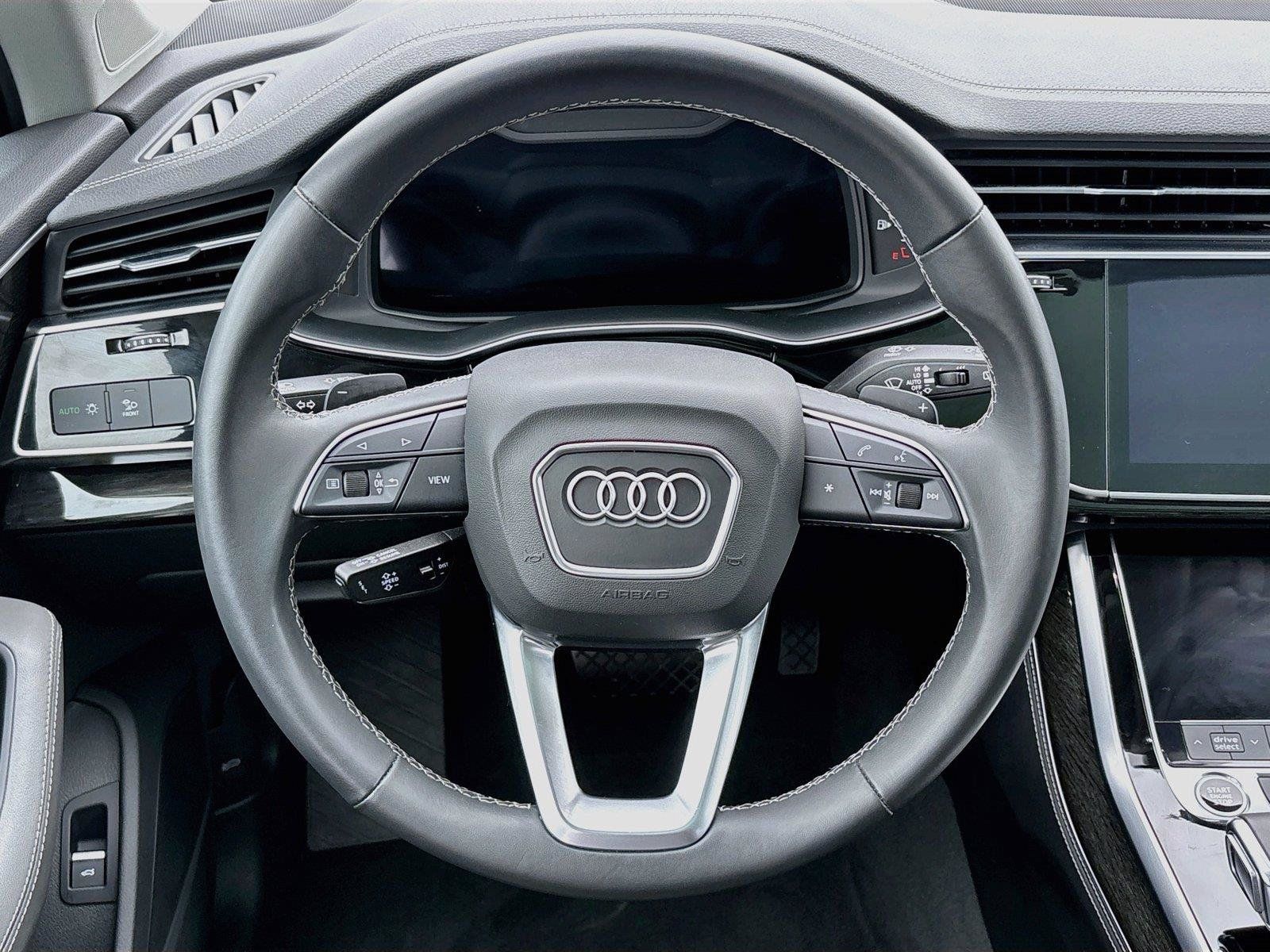 Used 2025 Audi Q7 3.0T Premium Plus AWD/4WD image 19