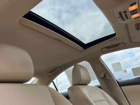 Used 2010 Lexus ES 350 image 17