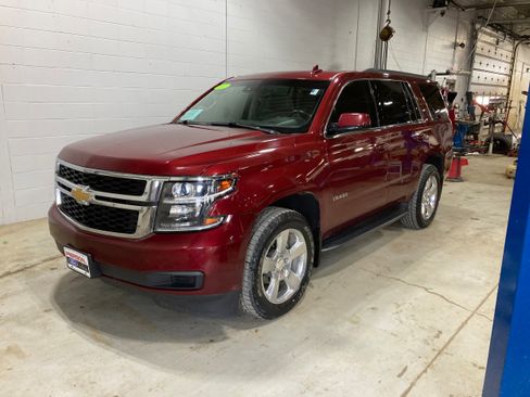 Used 2017 Chevrolet Tahoe LT image 1