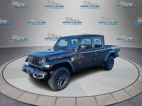 New 2026 Jeep Gladiator Sport image 7