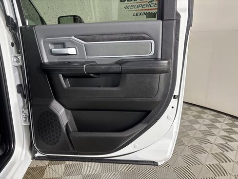 Used 2022 RAM 2500 Big Horn w/ Cold Weather Group image 23