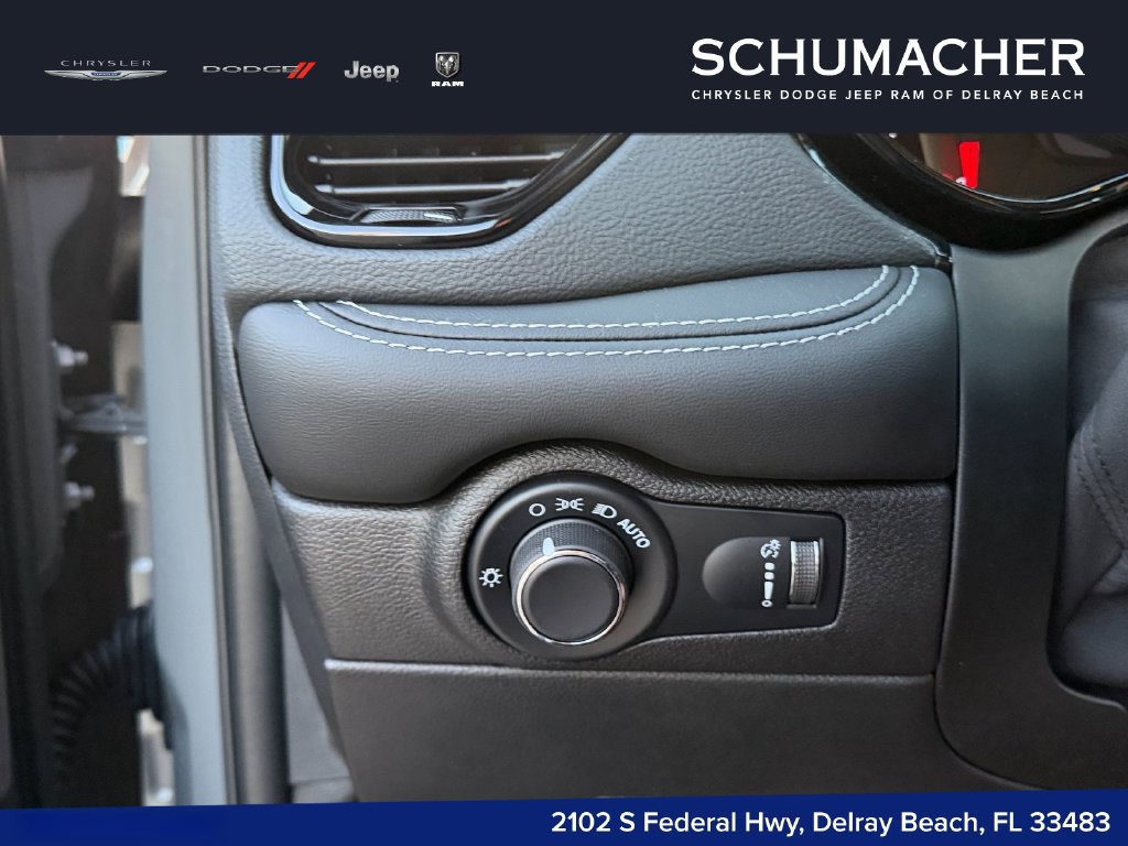 New 2026 Dodge Durango SRT Hellcat w/ 3rd Row Seating Group AWD/4WD image 19