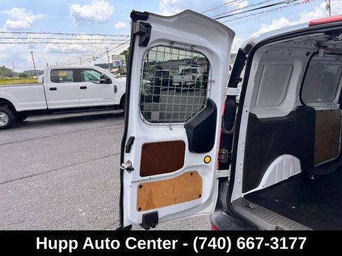 Used 2020 Ford Transit Connect XL FWD image 17