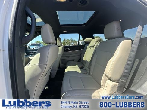 Used 2018 Ford Explorer Limited w/ Equipment Group 301A AWD/4WD image 20