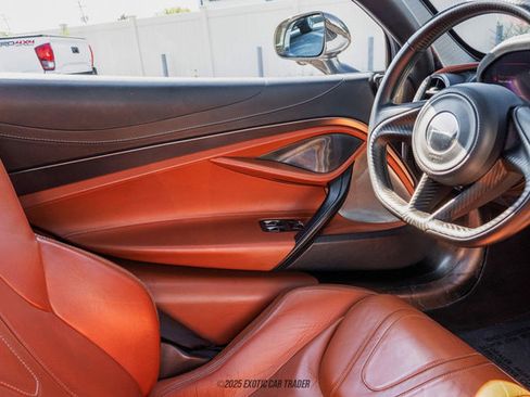 Used 2018 McLaren 720S Luxury image 61
