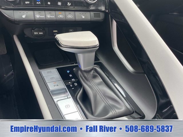 Used 2024 Hyundai Elantra Limited FWD image 24