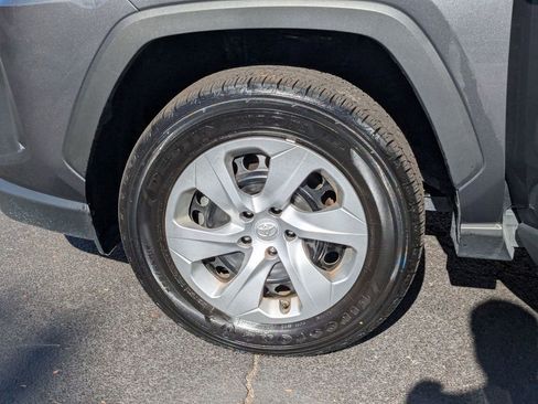 Used 2025 Toyota RAV4 LE image 34