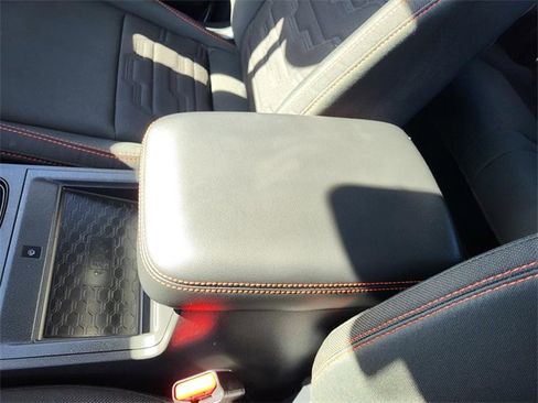 Used 2025 Nissan Frontier Pro-X w/ Pro Convenience Package image 9