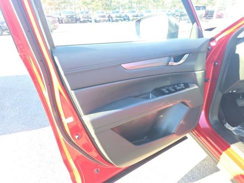 Used 2020 MAZDA CX-5 Touring image 11