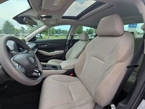 Used 2024 Honda Accord EX image 15