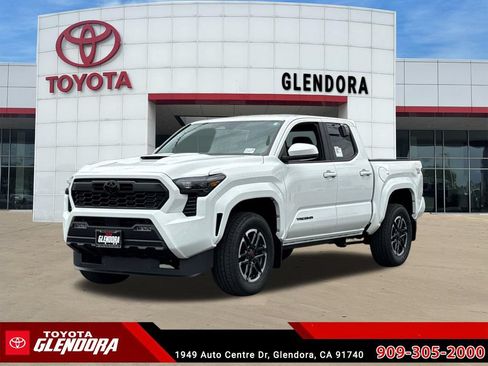 New 2026 Toyota Tacoma TRD Sport RWD image 5