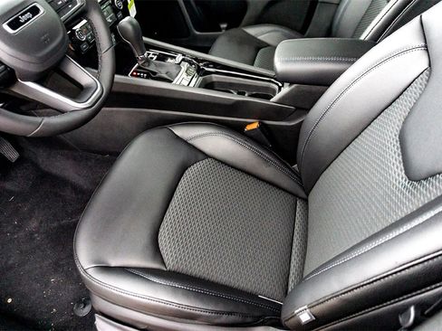 New 2026 Jeep Compass Latitude image 10