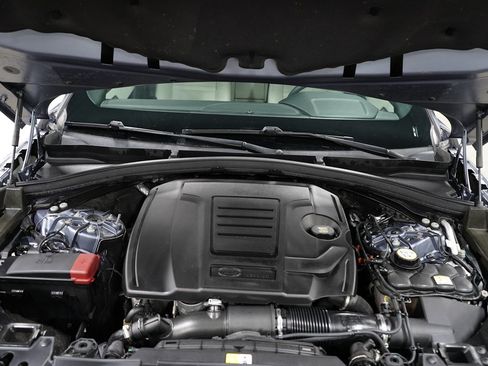 Used 2023 Land Rover Range Rover Velar S AWD/4WD image 33