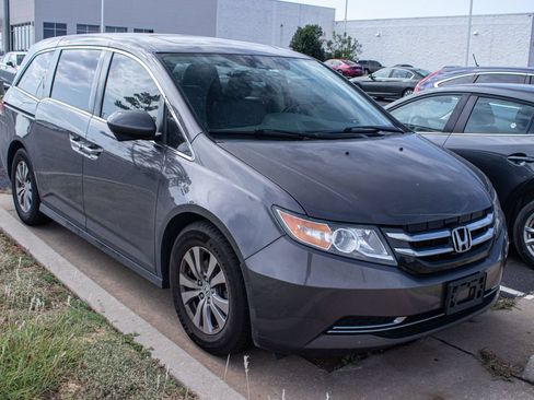 Used 2016 Honda Odyssey EX-L image 3