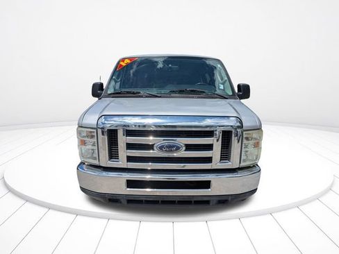 Used 2014 Ford E-350 and Econoline 350 XLT RWD image 9