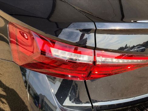 New 2026 Volkswagen Jetta SE FWD image 14