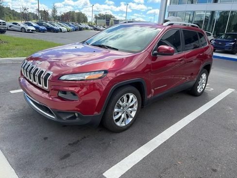 Used 2016 Jeep Cherokee Limited FWD image 1