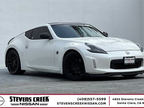 Used 2013 Nissan 370Z Base image 1