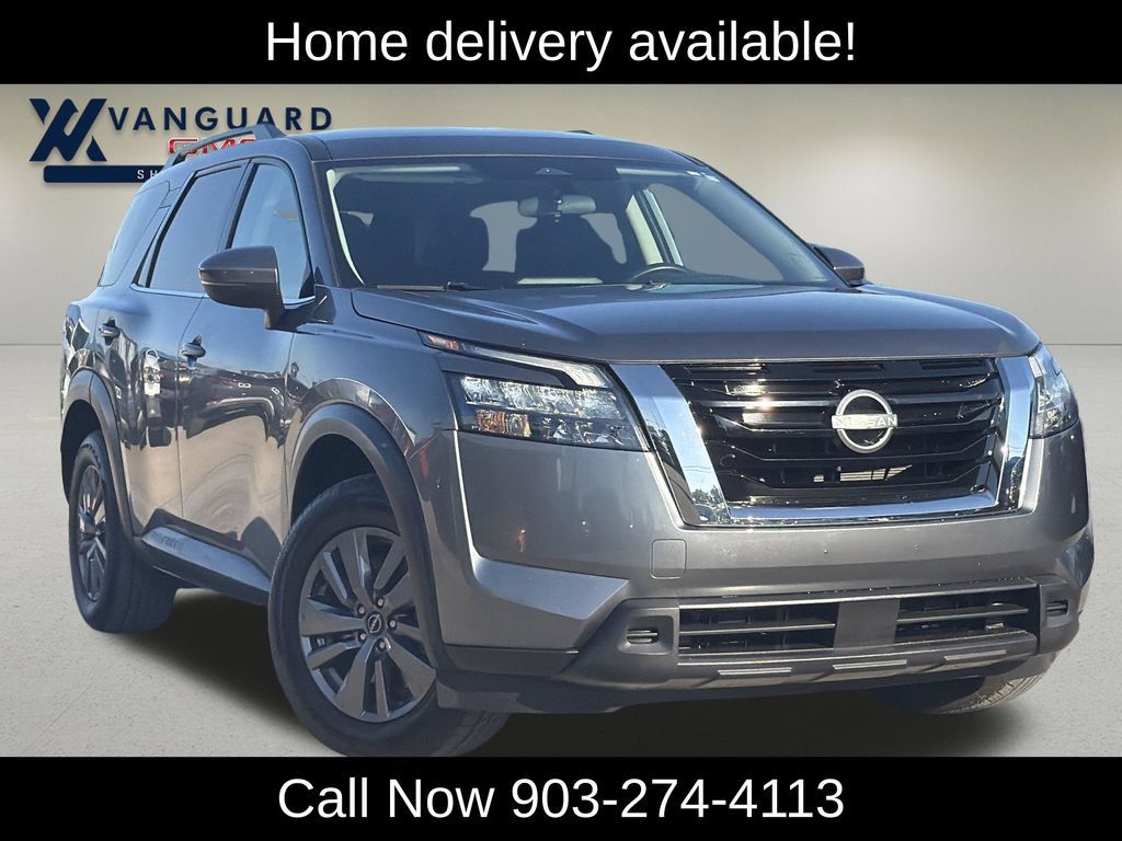 Used 2025 Nissan Pathfinder SV FWD image 1