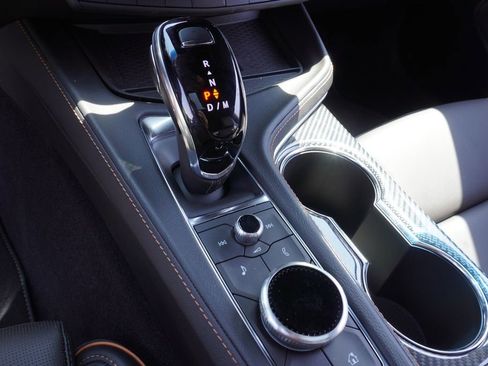 New 2025 Cadillac CT4 V image 19