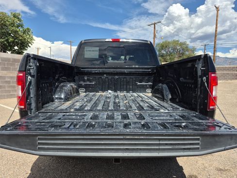 Used 2019 Ford F150 XLT w/ Equipment Group 302A Luxury AWD/4WD image 22