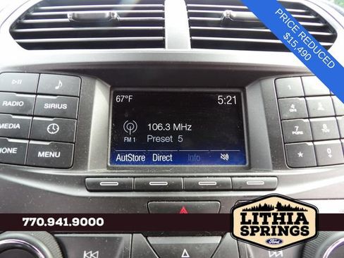 Certified 2018 Ford Explorer XLT FWD image 16