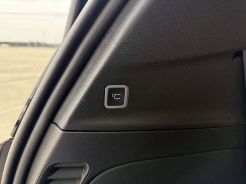 New 2026 Chrysler Pacifica Pinnacle w/ Trailer Tow Group image 40