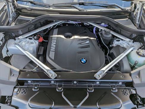 New 2026 BMW X5 sDrive40i w/ M Sport Package image 18