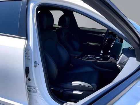 Used 2022 Kia Stinger GT-Line RWD image 15