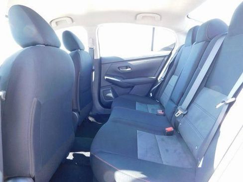 Used 2025 Nissan Sentra SR image 22