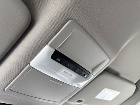 Certified 2023 Nissan Rogue S FWD image 17