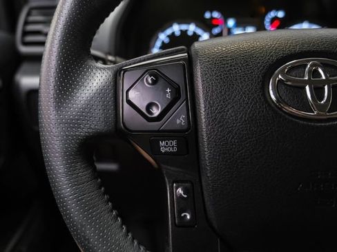 Used 2020 Toyota 4Runner Nightshade AWD/4WD image 18