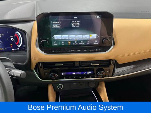 Used 2023 Nissan Rogue Platinum w/ Platinum Premium Package image 19