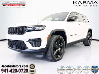 Used 2023 Jeep Grand Cherokee Altitude AWD/4WD video 1