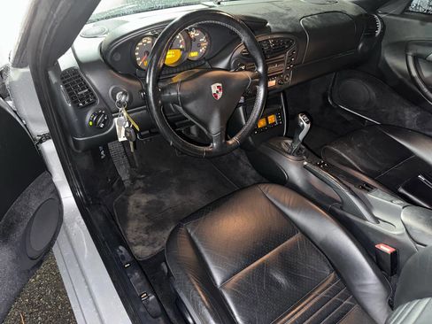 Used 2002 Porsche Boxster image 5