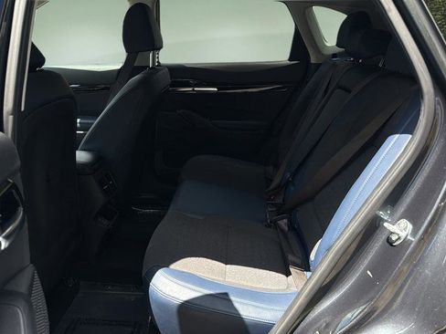Used 2024 Kia Seltos S AWD/4WD image 14