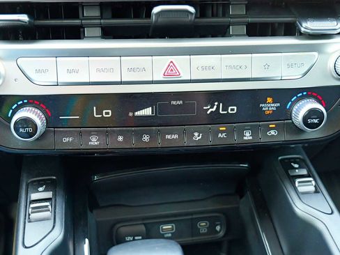 Used 2023 Kia Telluride S w/ S Sunroof Package image 17