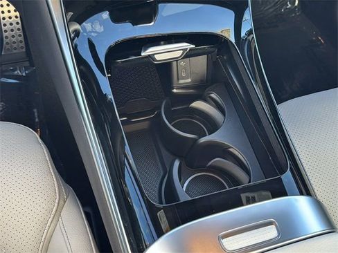 New 2026 Mercedes-Benz GLC 300 4MATIC image 19