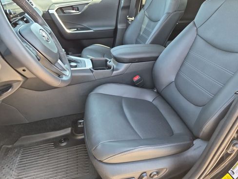 Used 2024 Toyota RAV4 Limited w/ Advanced Technology Package AWD/4WD image 15