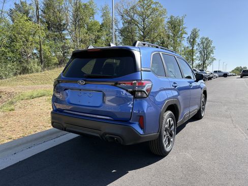 New 2026 Subaru Forester AWD/4WD image 9