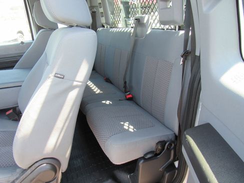 Used 2014 Ford F450 XL w/ Power Equipment Group image 9