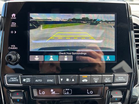 Used 2024 Honda Odyssey Sport image 39