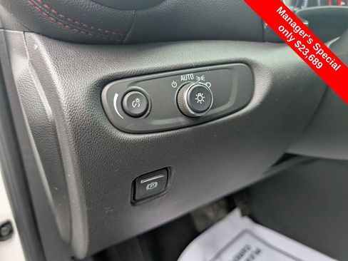 Used 2020 Chevrolet Blazer RS image 17