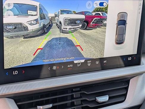 New 2026 Ford Explorer Active image 12