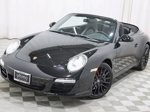 Used 2010 Porsche 911 Carrera RWD image 6