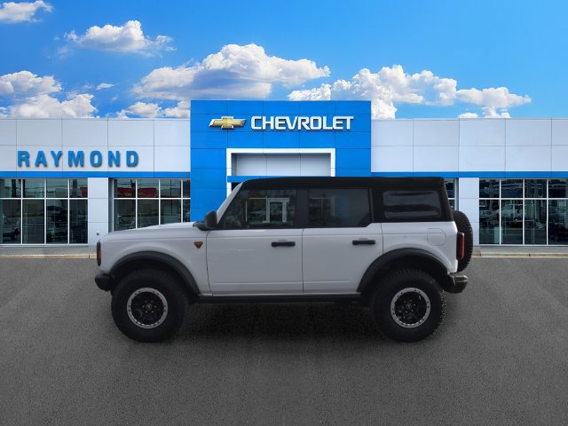Used 2023 Ford Bronco Badlands w/ Sasquatch Package AWD/4WD image 6