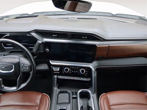 Certified 2024 GMC Sierra 3500 Denali Ultimate image 11