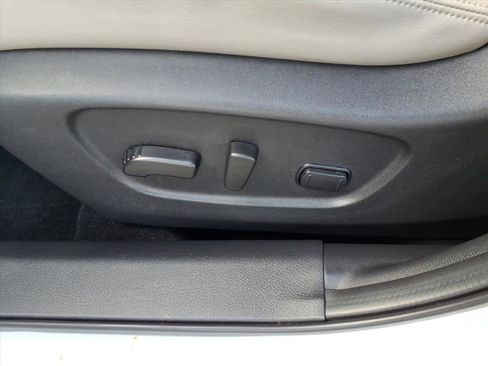 Certified 2022 Nissan Rogue Sport SV w/ Technology Package image 17