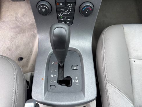 Used 2005 Volvo S40 2.4i image 20